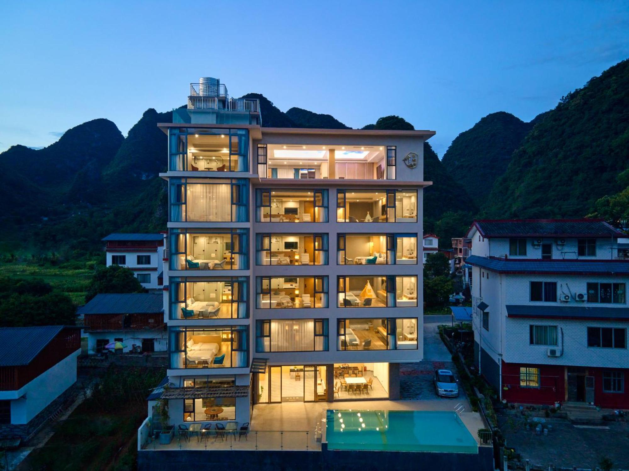 Yangshuo Fortune Lake Inn- One Way Free Pick Up From Airport Or Ts Over 3 Nights Esterno foto