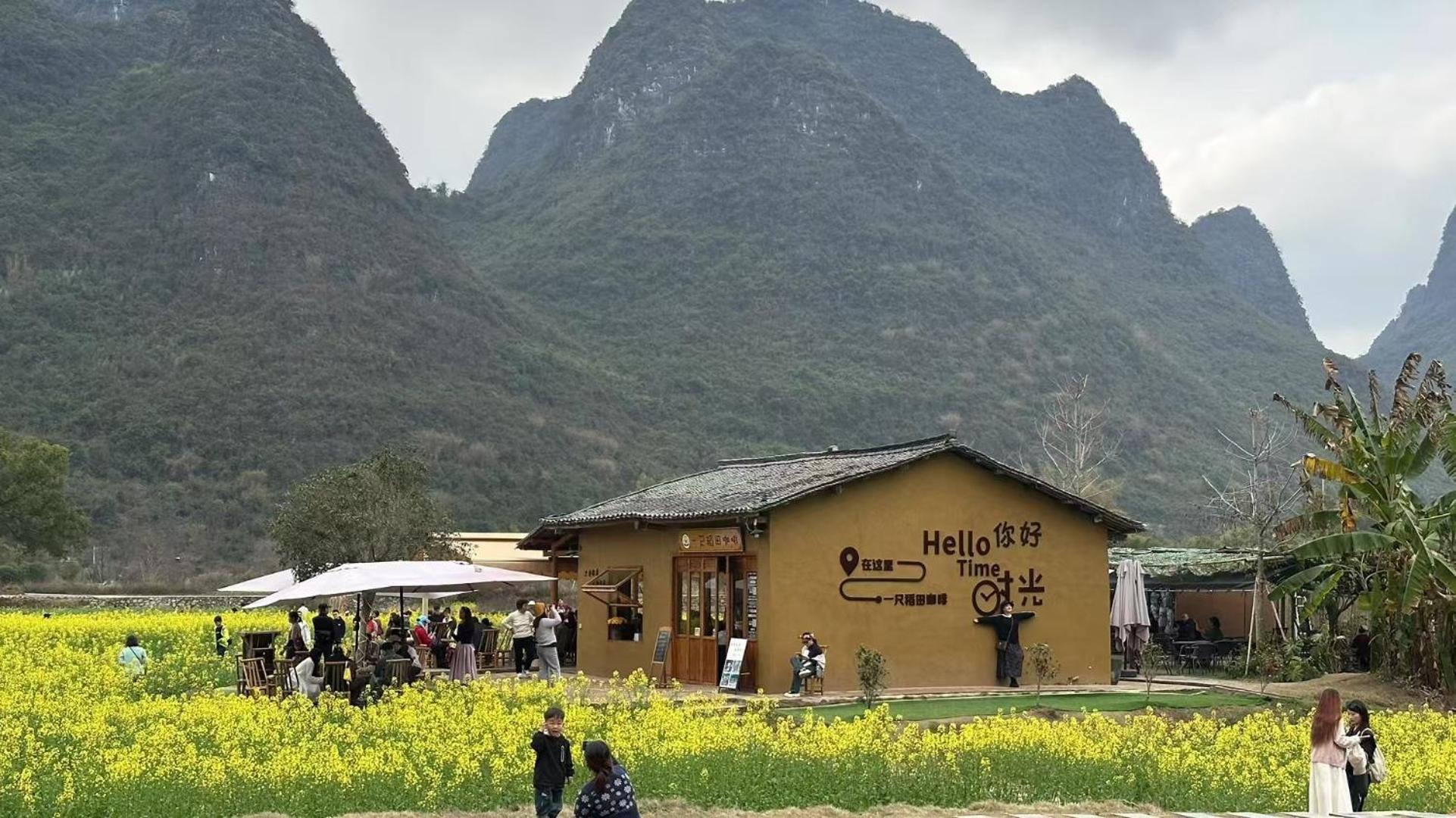 Yangshuo Fortune Lake Inn- One Way Free Pick Up From Airport Or Ts Over 3 Nights Esterno foto