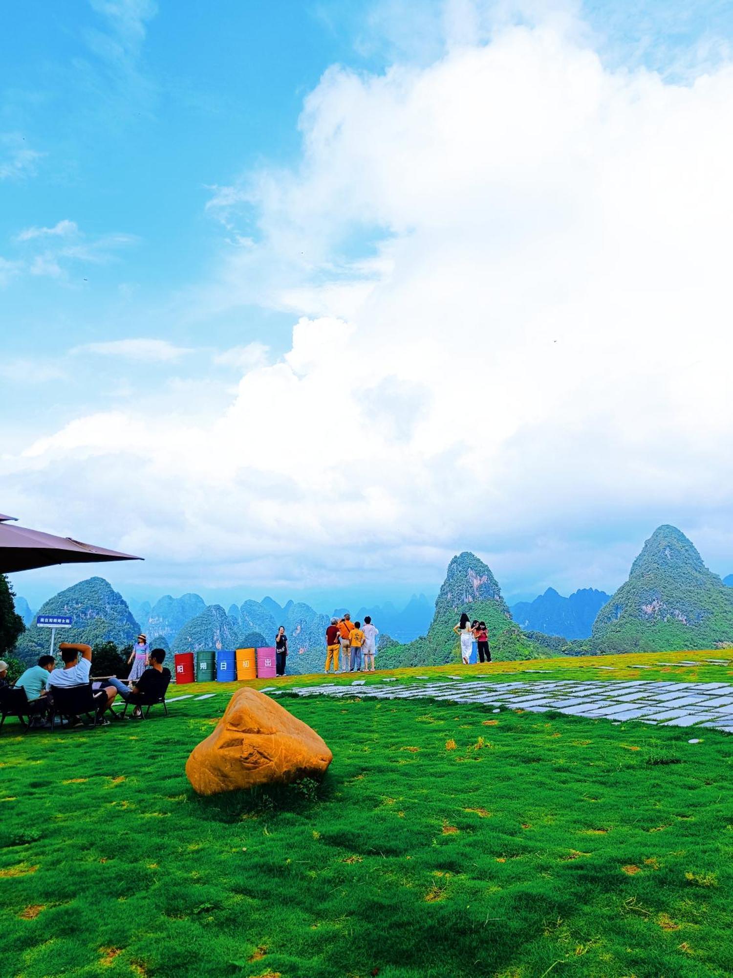 Yangshuo Fortune Lake Inn- One Way Free Pick Up From Airport Or Ts Over 3 Nights Esterno foto